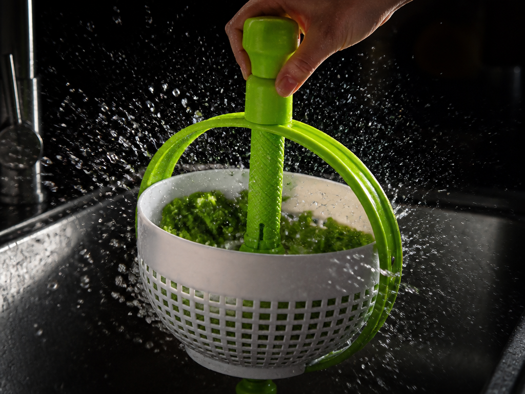Salad-bar crisp, in seconds